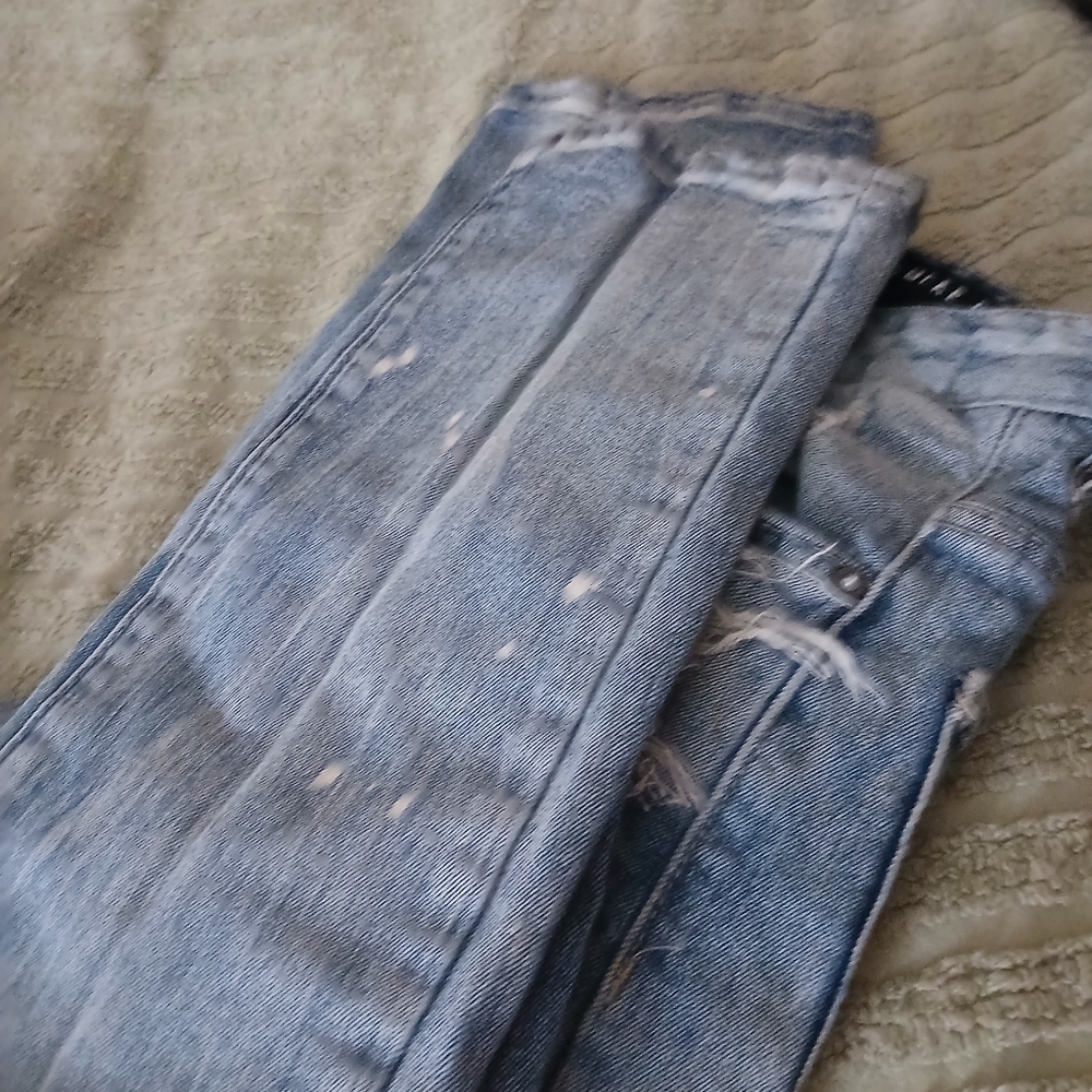 Distressed Light Blue Jeans - Picture 8 of 10